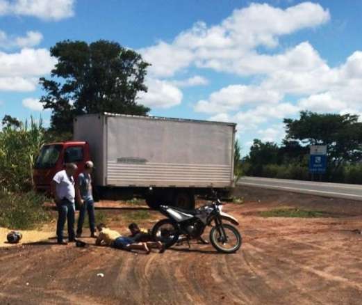 Quadrilha usava golpe do falso frete para levar caminh&otilde;es ao Paraguai