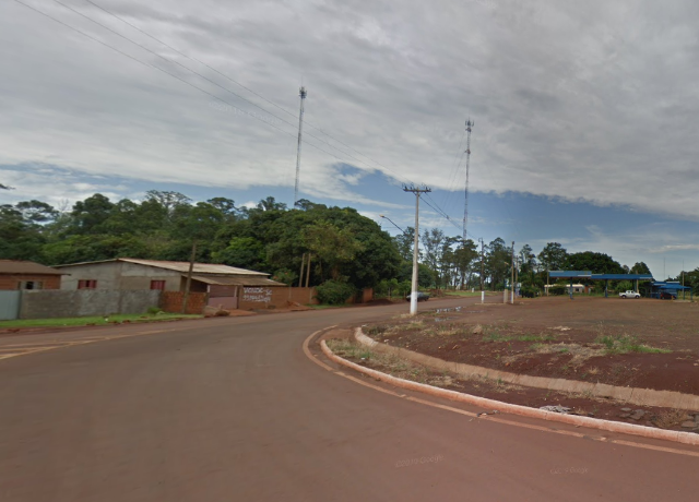 Colis&atilde;o entre motocicletas termina com duas mortes na MS-165