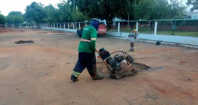 Com atendimento suspenso, Detran mant&eacute;m obras de recapeamento e pintura de pista