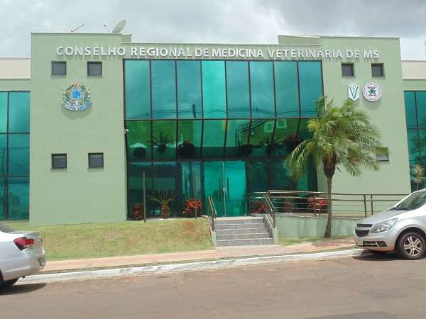 Em MS, profissionais de 13 categorias e 5 mil veterin&aacute;rios podem ser convocados