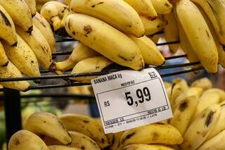 Banana nanica foi um dos produtos com maior variação de alta entre as frutas (Henrique Kawaminami)