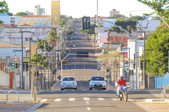 Prefeitura muda cronograma de libera&ccedil;&atilde;o do com&eacute;rcio; veja quem abre e quando