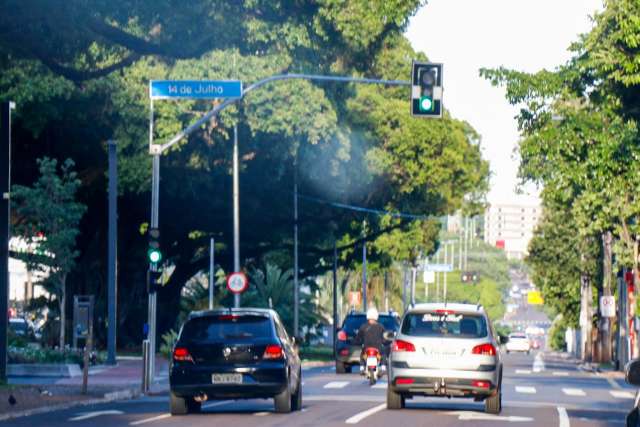 Detran-MS adia todo o calend&aacute;rio de licenciamento de ve&iacute;culos