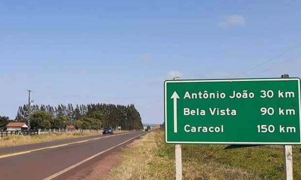 Motociclista &eacute; encontrado morto horas depois de cair em barranco na MS-384