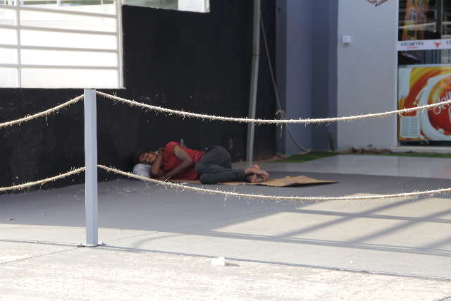 Urbanistas lan&ccedil;am cartilha sobre Covid-19 para moradores de rua