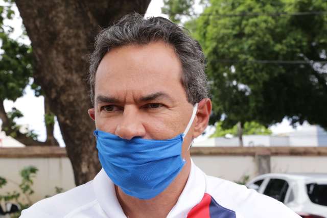 Prefeito conclama popula&ccedil;&atilde;o para 1h de prece, com v&iacute;deos ou selfies 