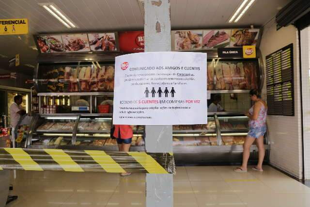 Crise do coronav&iacute;rus paralisa atividade em tr&ecirc;s frigor&iacute;ficos de MS