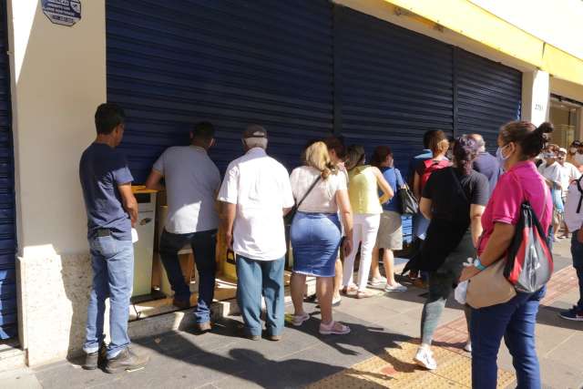 Em lojas de departamento, aglomera&ccedil;&otilde;es e idosos s&atilde;o &ldquo;combo&rdquo; do que n&atilde;o fazer