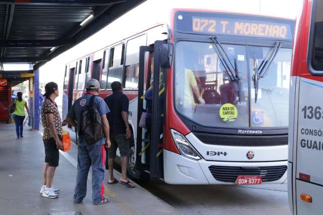Suspens&atilde;o de passe-livre para idosos e estudantes &eacute; prorrogada at&eacute; 19 de abril 