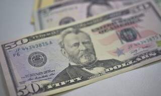 O dólar comercial encerrou a terça-feira (7) vendido a R$ 5,227. (Foto: Arquivo/AgênciaBrasil) 