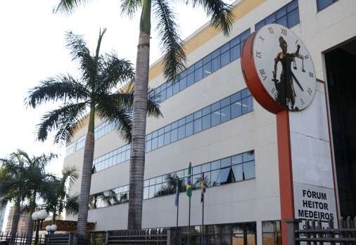 Ap&oacute;s dia recorde de pris&otilde;es em flagrante, furtos dominam registros
