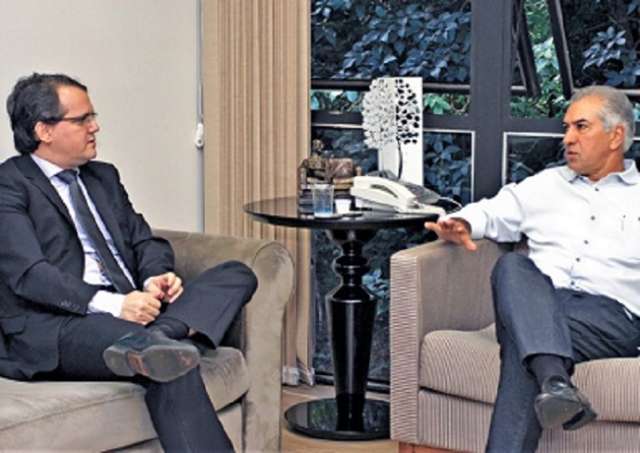 Reinaldo nomeia Alexandre Magno como novo procurador-geral 