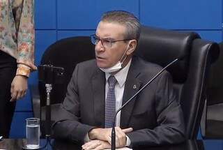 Presidente da Assembleia, Paulo Corrêa (PSDB0, durante sessão (Foto: Reprodução)