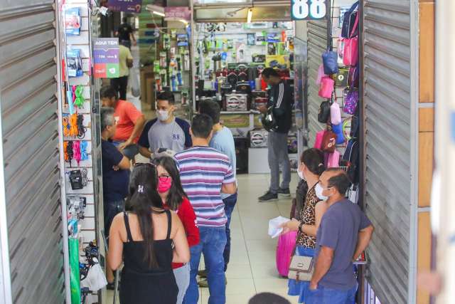 No feriado em meio &agrave; quarentena, quase nada funciona hoje