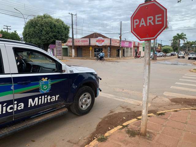 Embriagado, motociclista &eacute; preso ao desrespeitar toque de recolher