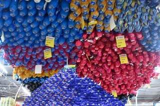 Ovos de chocolate apresentaram queda de preço em uma semana (Foto: Dourados News)