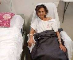 Sem familiares, Luiza est&aacute; h&aacute; 76 dias internada ap&oacute;s ser atingida por port&atilde;o