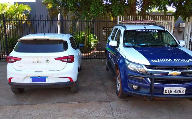 Em carro roubado, homem oferece R$ 4 mil para PMs e vai preso