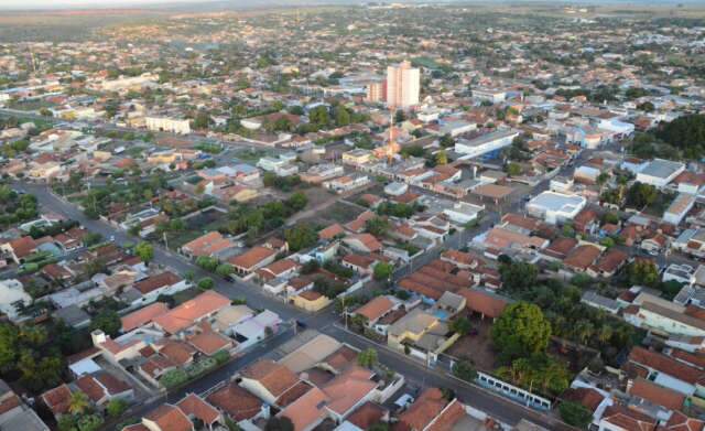 Mulher de 38 anos &eacute; estuprada e mantida em c&aacute;rcere por quatro dias