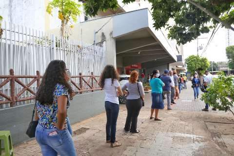 Tarefas que demoravam minutos, agora levam horas em &quot;filas do coronav&iacute;rus&quot;