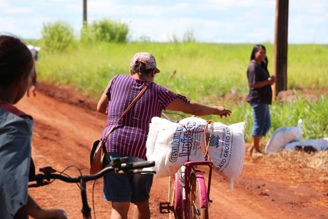 Em meio &agrave; pandemia, entidades arrecadam alimentos para ind&iacute;genas de MS