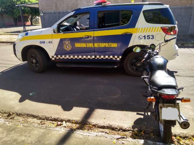 Ap&oacute;s campanha nas redes sociais Guarda recupera moto furtada no Buriti