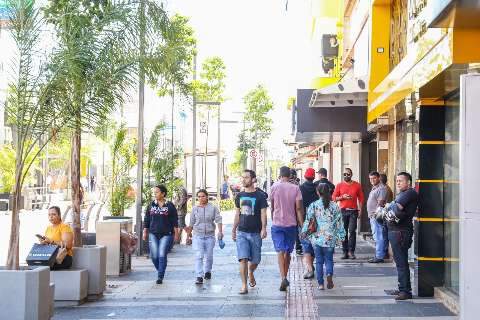 Acordo do com&eacute;rcio passa a incluir redu&ccedil;&atilde;o de  jornada e sal&aacute;rio 