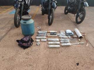 PM encontra tambor &quot;recheado&quot; de maconha nos fundos da resid&ecirc;ncia de traficante 
