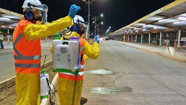 Prefeitura inicia higieniza&ccedil;&atilde;o de terminais contra o novo coronav&iacute;rus 