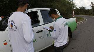 Mais de 179 mil pessoas foram abordadas em barreiras sanitárias de MS Mais de 179 mil pessoas foram abordadas em barreiras sanitárias de MS