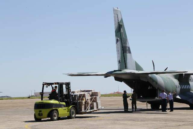 Brasil registra mais 115 mortes por covid-19 e total chega a 2.462