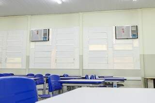 As salas devem continuar vazias na Escola Estadual Lino Villachá, no Bairro Nova Lima, em Campo Grande (Foto: arquivo/Henrique Kawaminami)