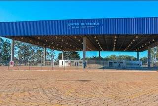 Aumento de coronav&iacute;rus faz munic&iacute;pios criarem unidades exclusivas para suspeitas