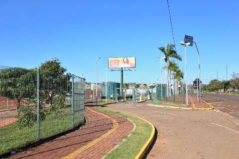 Bosque dos Ip&ecirc;s passa por desinfec&ccedil;&atilde;o e confirma reabertura na quinta-feira
