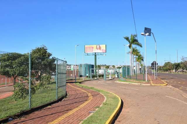 Bosque dos Ipês passa por desinfecção e confirma reabertura na quinta-feira