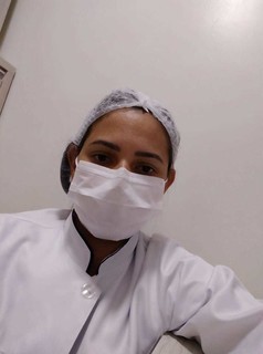 Na linha de frente, para t&eacute;cnica de enfermagem infectada &quot;pior sintoma &eacute; o medo&quot;