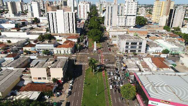 Curva do coronav&iacute;rus volta a acelerar em MS, com 11 novos casos  e 7&ordf; morte 