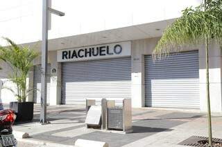 Até quinta-feira (23), Riachuelo ainda se adequava para retorno das atividades. (Foto: Kísie Ainoã)