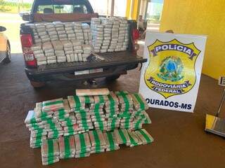 Delegacia da PRF campeã em apreensões descobre mais 210 quilos de coca Delegacia da PRF campeã em apreensões descobre mais 210 quilos de coca