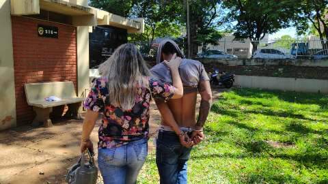 Líder de oposição ao PCC suspeito de assassinatos é preso com duas armas