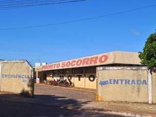 Entrada do pronto-socorro da Santa Casa de Misericórdia (Foto: Divulgação - Prefeitura de Paranaíba)