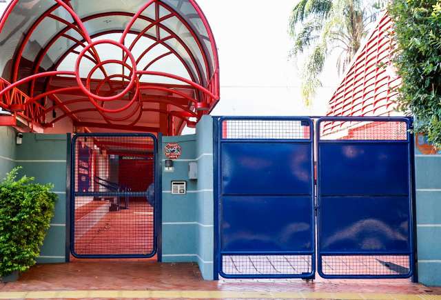 Sindicato diz que caber&aacute; a cada escola particular definir se antecipa f&eacute;rias