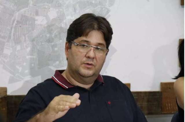 Com pre&ccedil;o alt&iacute;sssimo, secret&aacute;rio vai &agrave; C&acirc;mara discutir respiradores
