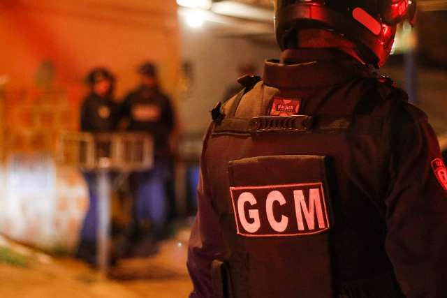 Volta &ldquo;quase que &agrave; normalidade&rdquo; coloca Guarda nas ruas contra aglomera&ccedil;&otilde;es