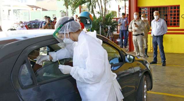 Brasil registra 474 mortes por covid-19 em 24h e j&aacute; tem mais de 5 mil &oacute;bitos