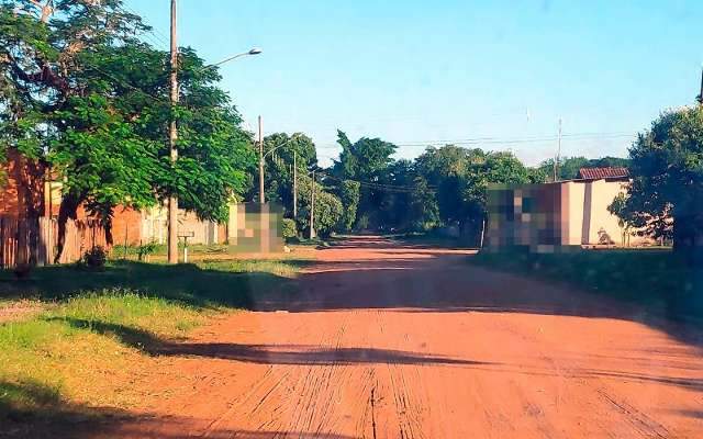 Homem tenta separar briga e &eacute; morto a tiros por dono de bar
