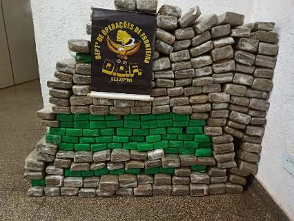Fronteira fechada n&atilde;o barra crime e pol&iacute;cia ret&eacute;m mais contrabando e droga