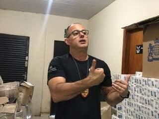 Em carro rebocado por guincho, família acaba presa com tabletes de maconha Em carro rebocado por guincho, família acaba presa com tabletes de maconha