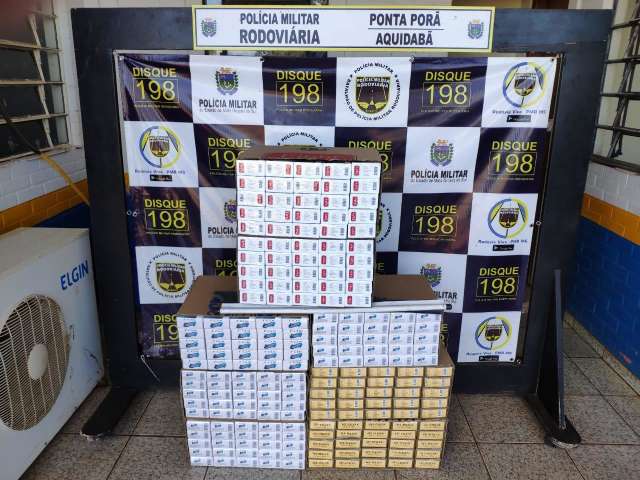 Dupla &eacute; flagrada com R$ 10 mil em cigarros contrabandeados na fronteira de MS