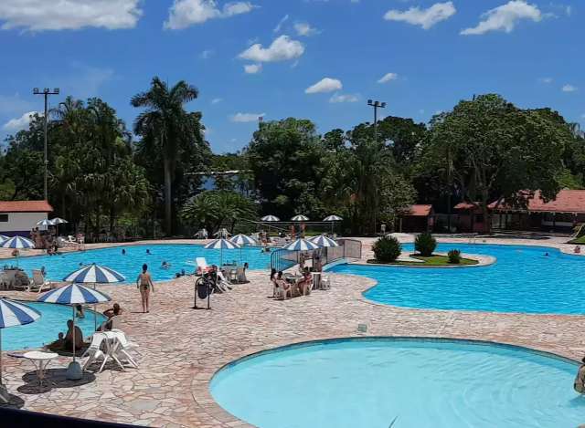 Duas chapas disputam dire&ccedil;&atilde;o do R&aacute;dio Clube na segunda-feira